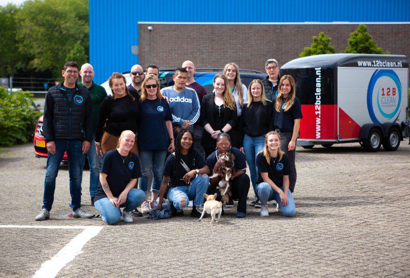 12B Clean teamfoto specialisten in oa industriële reiniging