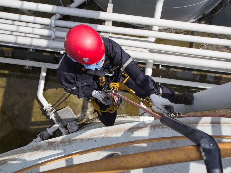 schoonmaken vanuit rope access